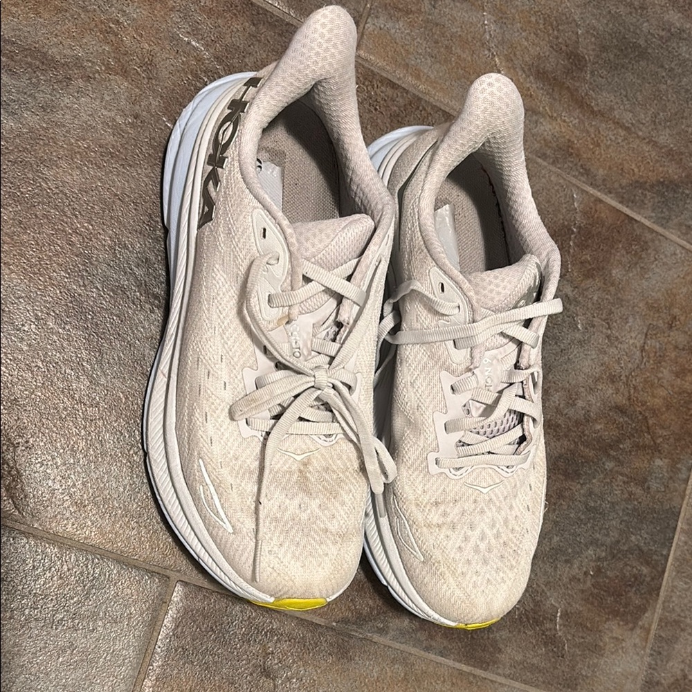 Hoka Women’s Athletic Running Shoes in Light Beige with Yellow Accents